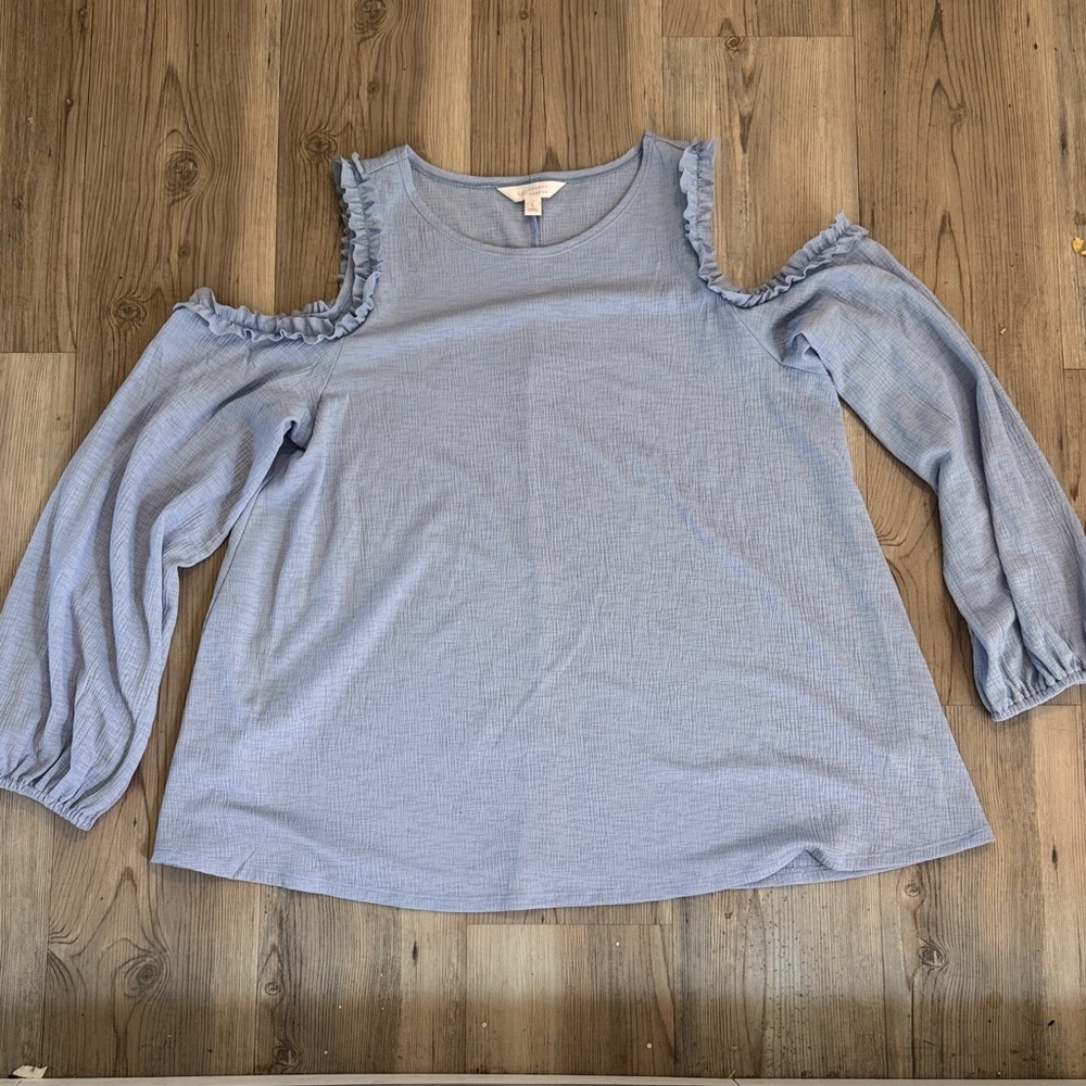 LC Lauren Conrad Blue‎ Ruffle Cold Shoulder Blouse